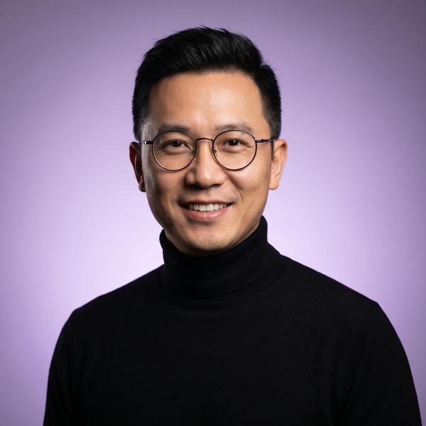 海角社区影视导演陈明远
